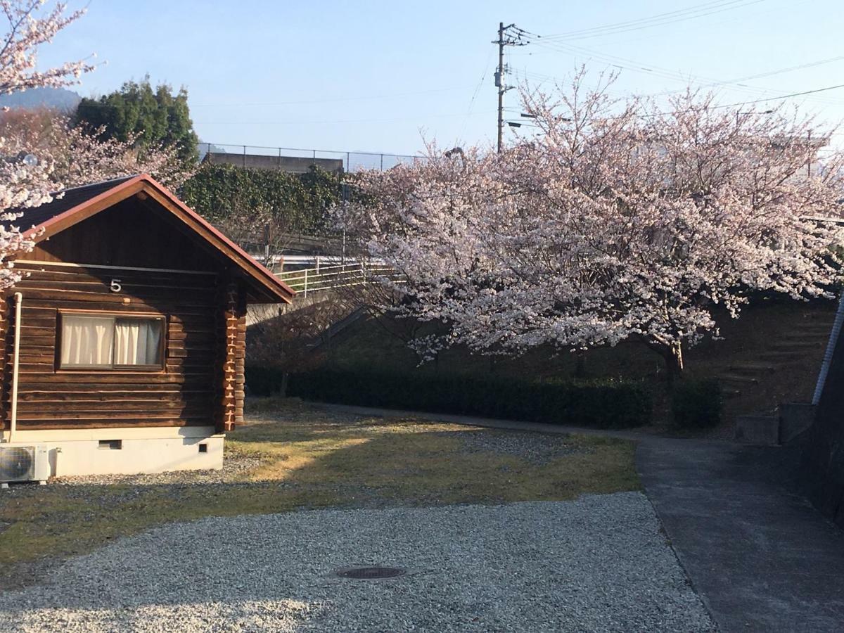 美濃田 no Yuan Canp Ki Higashimiyoshi Экстерьер фото